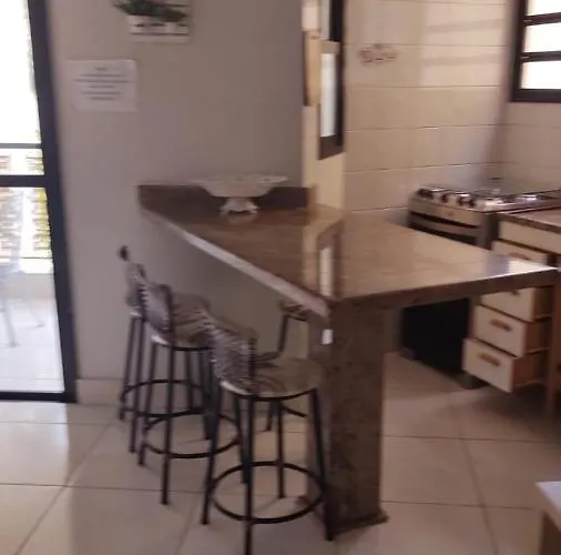 Apartamento no Condominio Wembley Tenis